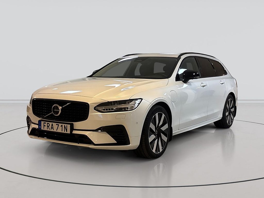 Volvo V90 T6 Plus Dark Nordic Edition