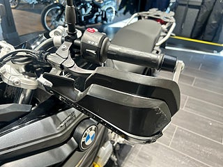BMW F750GS /3,45%/Chassisänkt/Motorbågar/703 mil