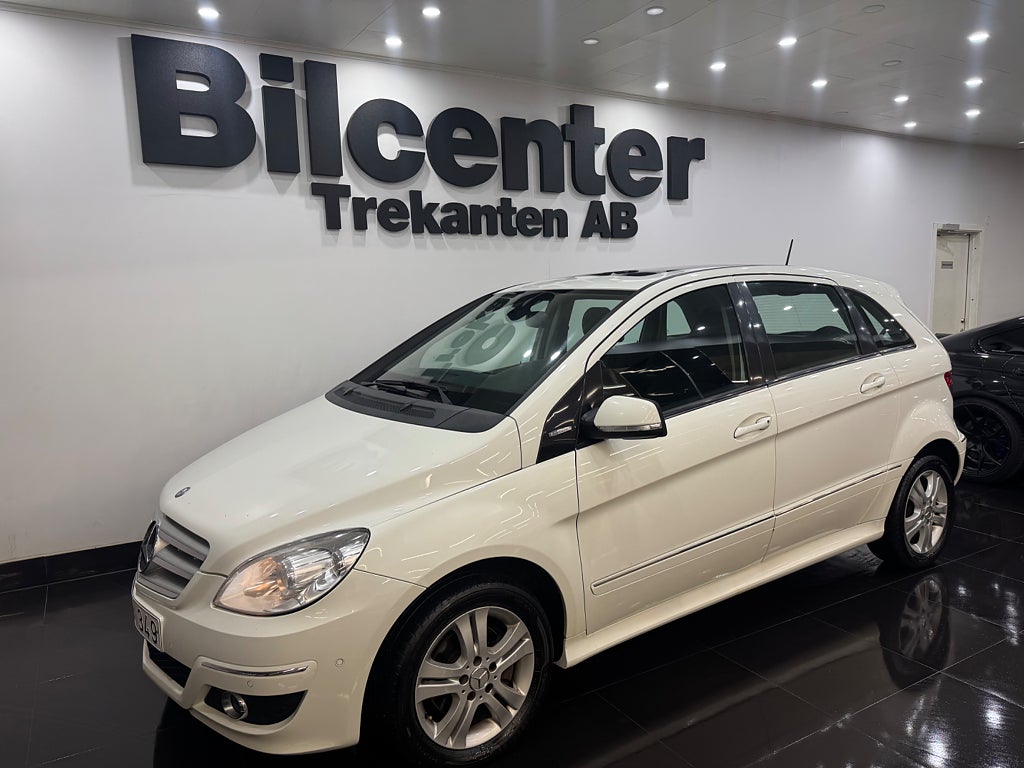 Mercedes-Benz B 170 NGT BlueEFFICIENCY Euro 5 Panorama