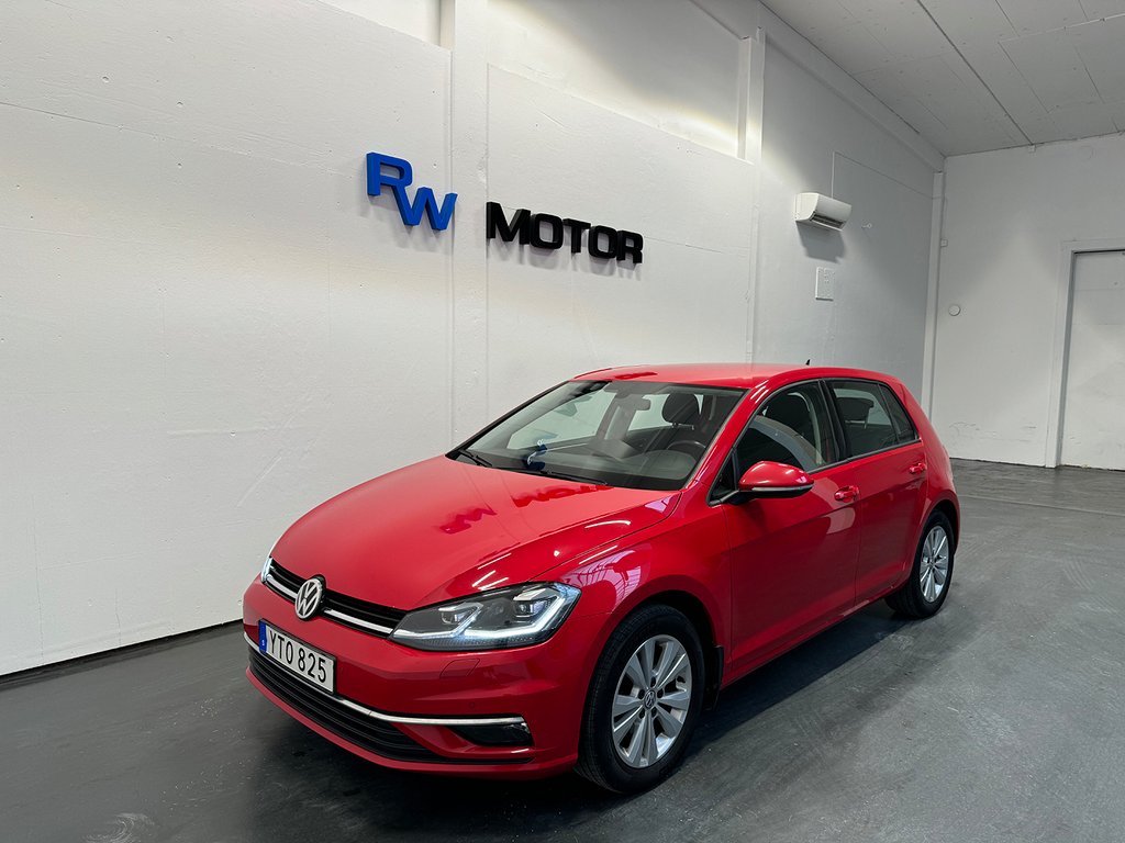 Volkswagen Golf 5-dörrar 1.0 115hk Carplay PDC AdaptivFart