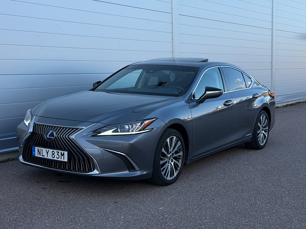 Lexus ES 300h 2.5 E-CVT Limited Edition | Pano | Se Spec