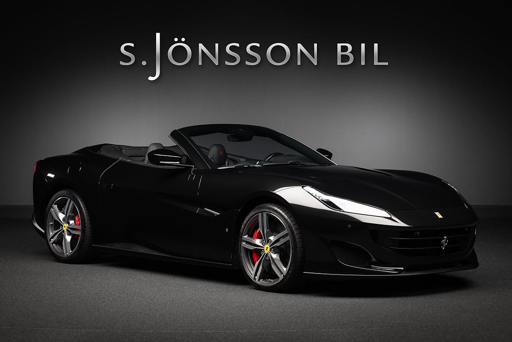 Ferrari Portofino V8 / Kolfiberratt / Sportavgas / Magneride