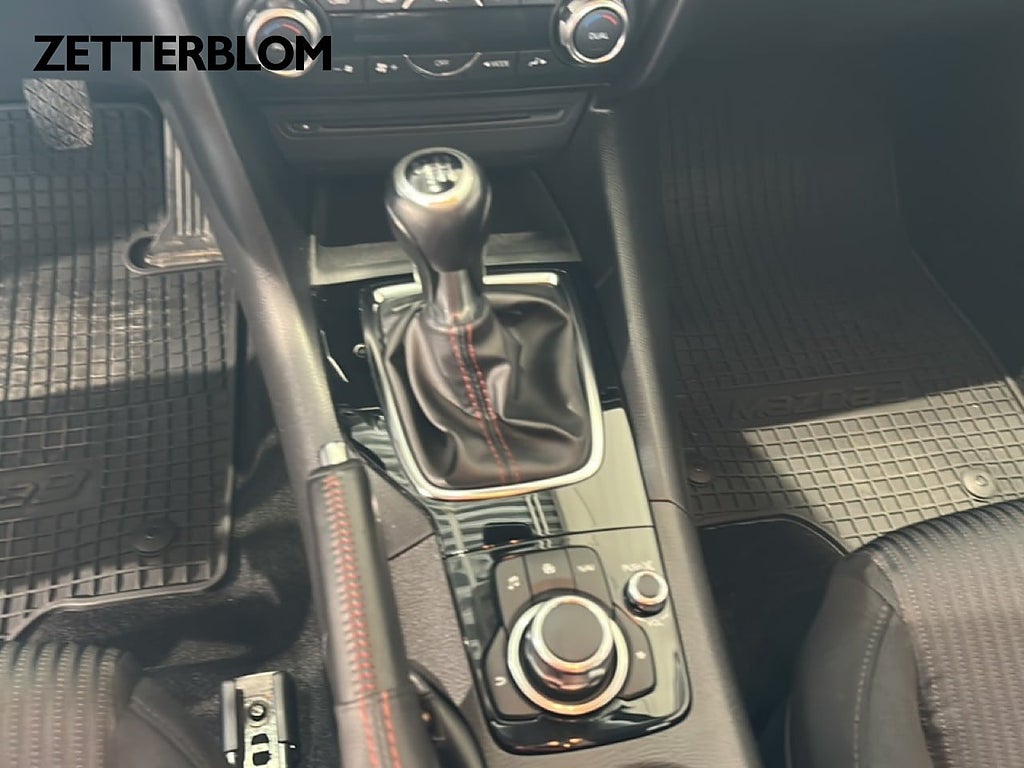Kombi Mazda 3 14 av 18
