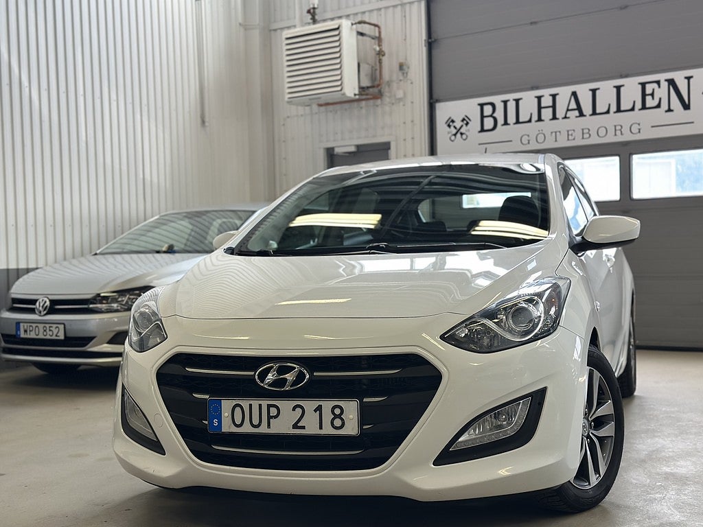 Hyundai i30 5-dörrar 1.6CRDi(110hk) Select Eco Euro6