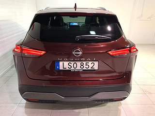 SUV Nissan Qashqai 9 av 24