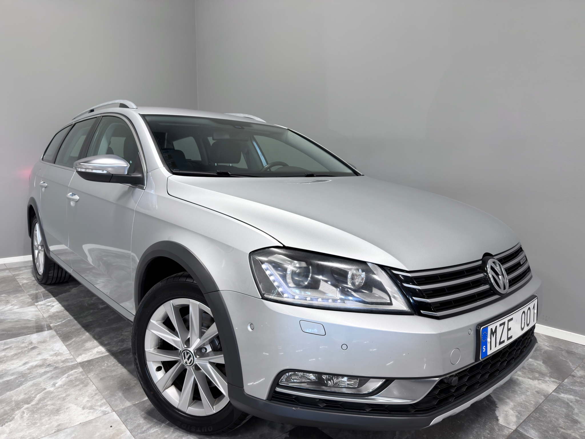 Volkswagen Passat 2013, bild 2/57