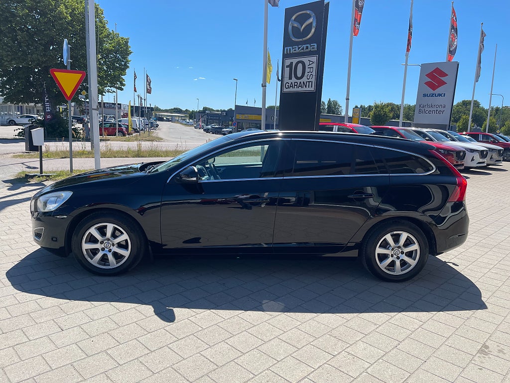 Volvo V60 DRIVe Momentum Dragkrok