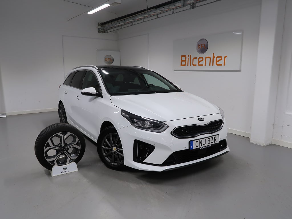 Kia Ceed *KFL 10 år 2,99%* SW Plug-in Hybrid Advance Plus 2 V-Däck ingår