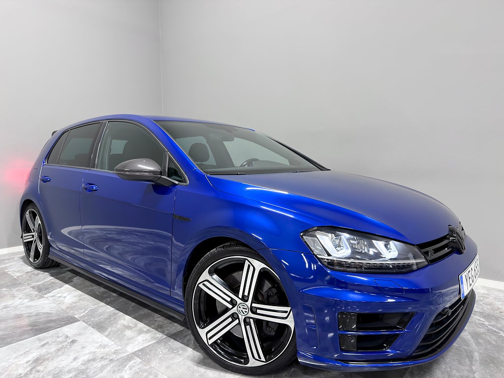 Volkswagen Golf R 2.0 TSI BMT 4M/F1/Värmare/Kamera/Led/DynAudio/400HK