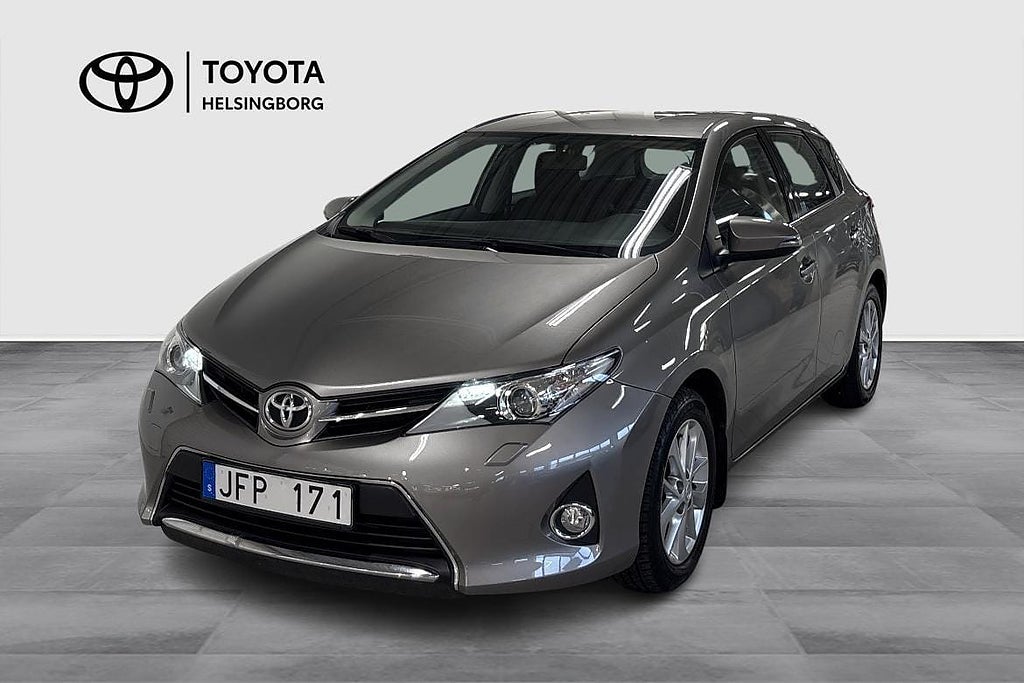 Toyota Auris 1.6 VALVEMATIC MANUELL, DRAGKROK, BACKKAMERA