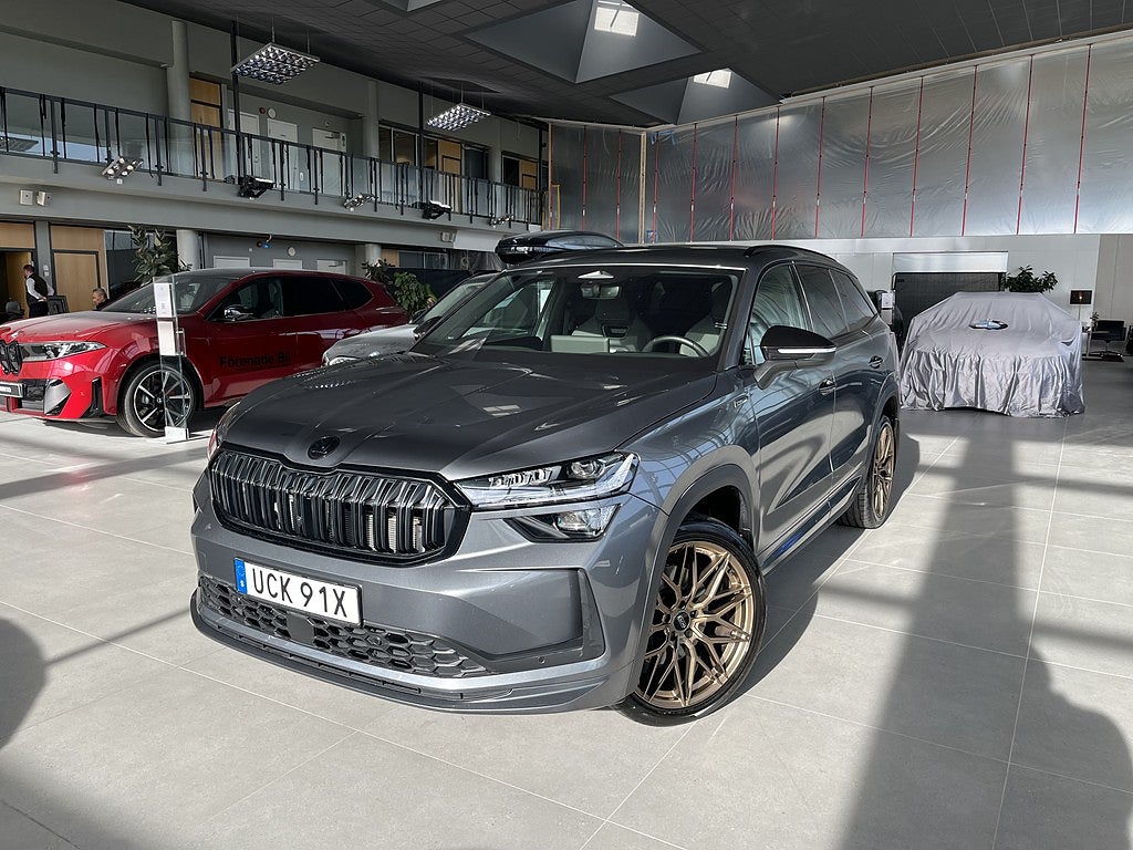 Skoda Kodiaq 2.0 TDI 193 hk 4x4 DSG Sportline Drag P-värmare Navi