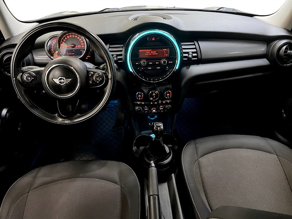 Bild på MINI One Pepper 5-dörrars - BLUETOOTH