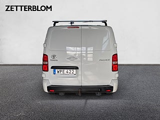 Sedan Toyota Proace 4 av 14