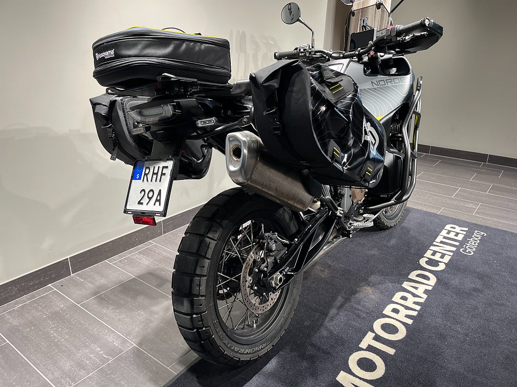 Husqvarna Norden 901 /3,45%/ väskor / quickshift / ABS
