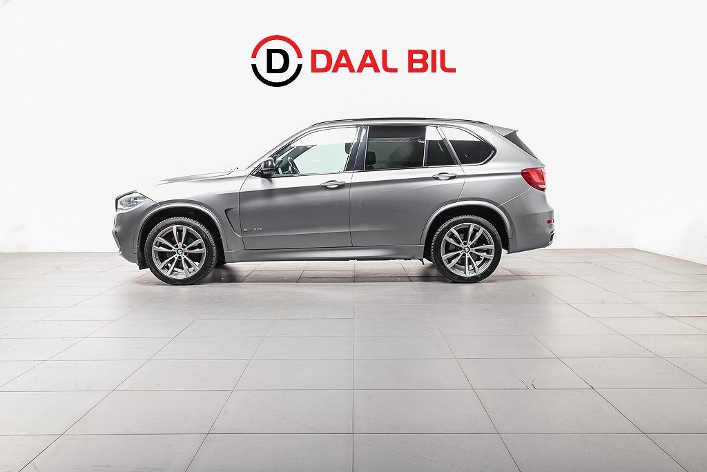 BMW X5 XDRIVE30D 258HK M SPORT P-VÄRM PANO HARMAN® DRAG NAVI