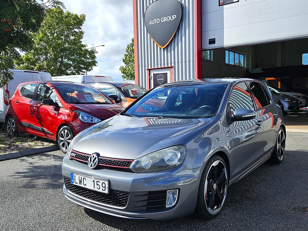 Volkswagen Golf 5-door GTI 2.0 TSI Manuell, 211hk GTI Nyservad.