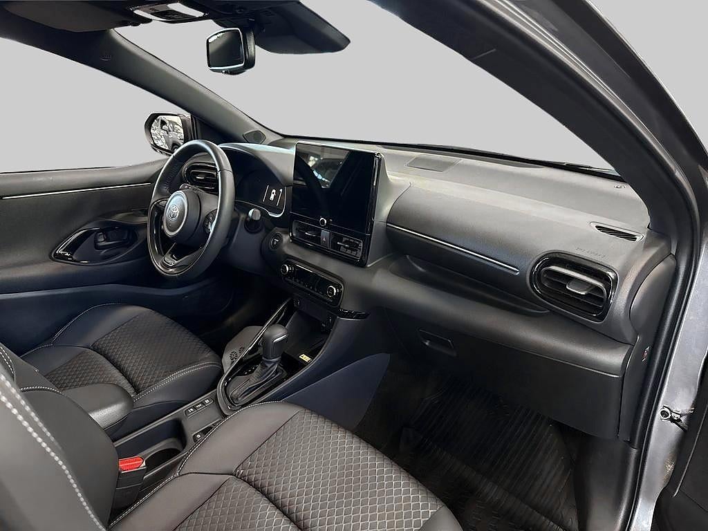 Toyota Yaris 2025 - miniatyr 6