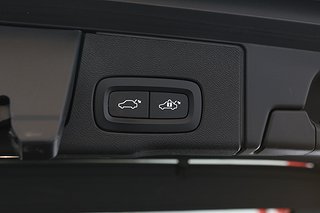 SUV Volvo XC60 20 av 35
