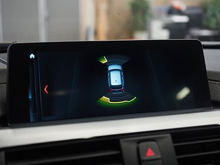 Kombi BMW 320 20 av 22