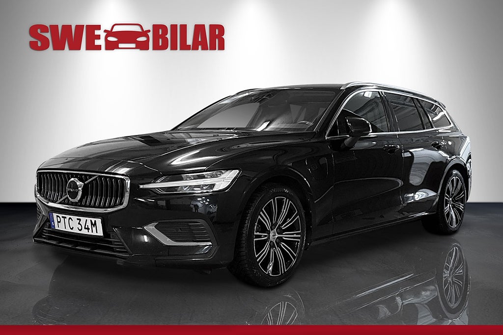 Volvo V60 Recharge T6 AWD Core Edition NAVI B-KAM Drag 
