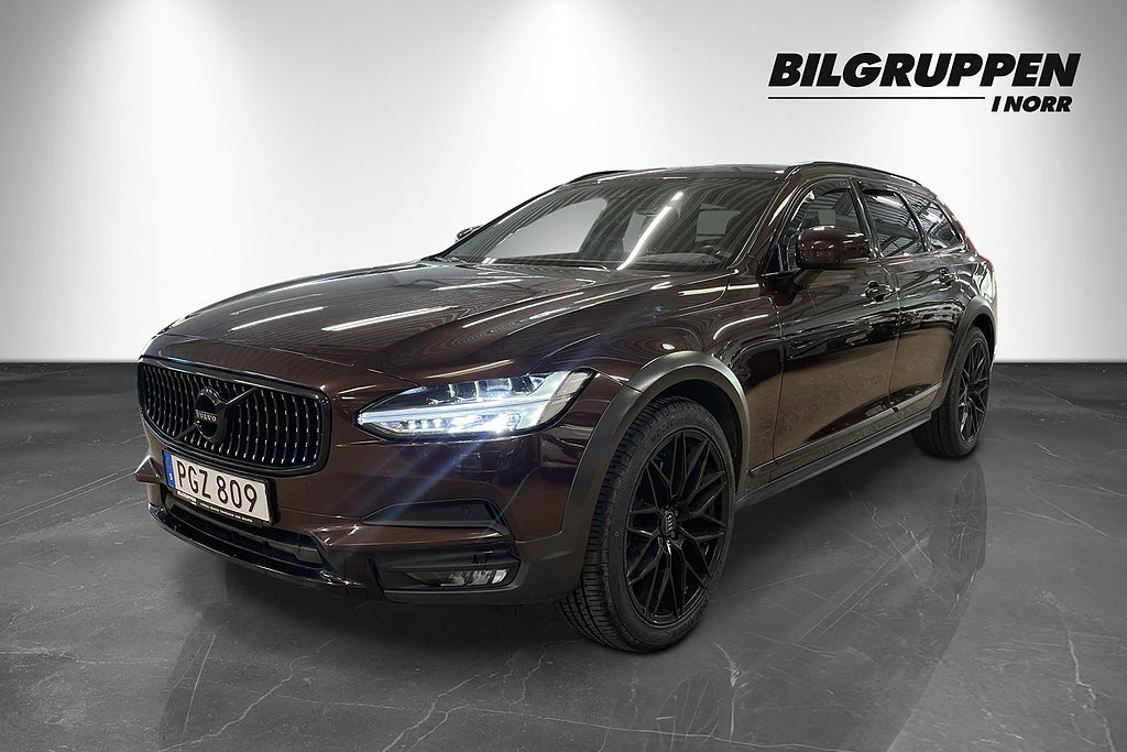 Volvo V90 Cross Country D4 AWD Kamrem bytt (Vinterhjul)