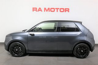 Halvkombi Honda E 2 av 22