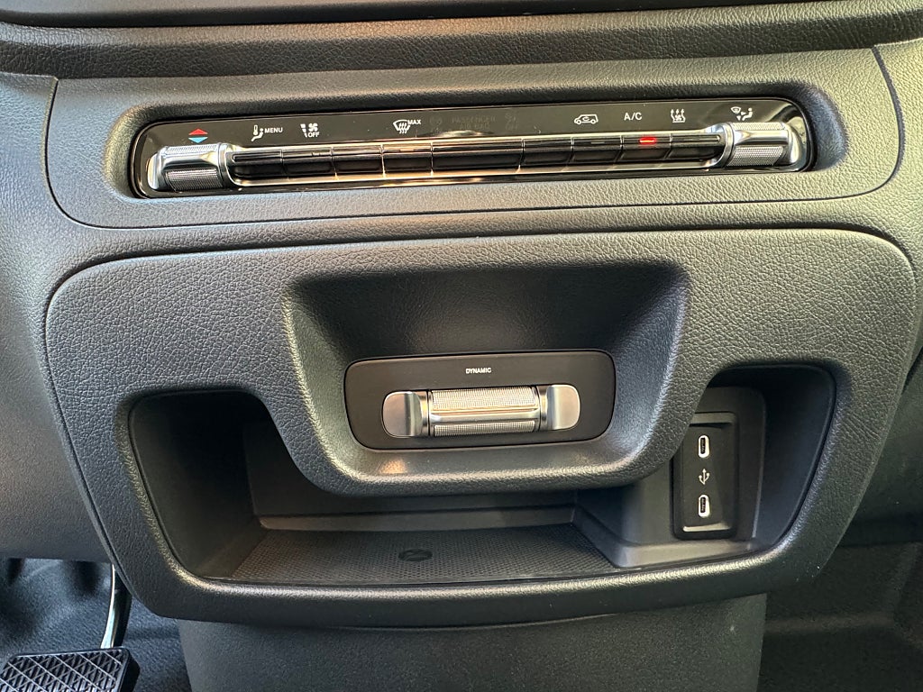 Mercedes-Benz eVito 112 Skåp lång - bild 19