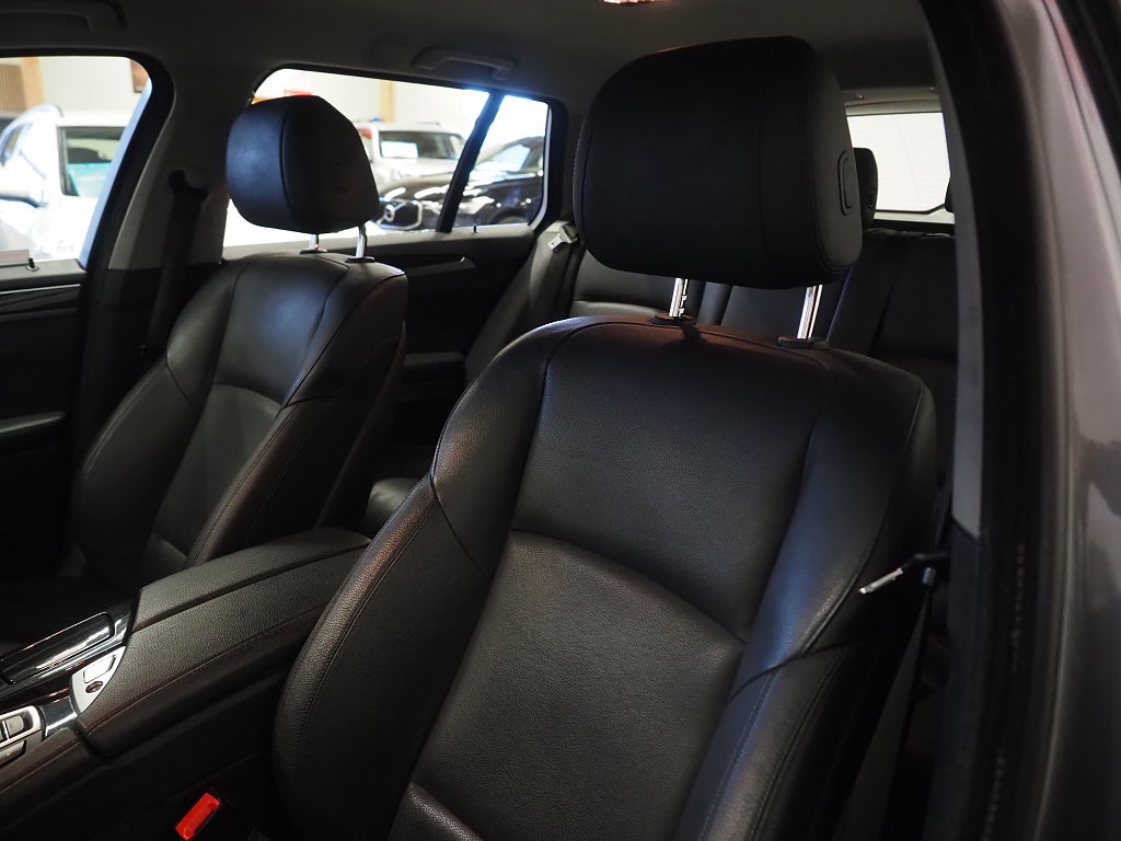 BMW 520d xDrive Touring Steptronic M-Ratt Skinn Dragkrok PDC