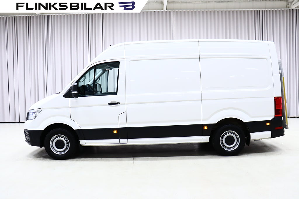 Volkswagen crafter 140HK Automat|Bakgavellyft|V-Inredd|Moms