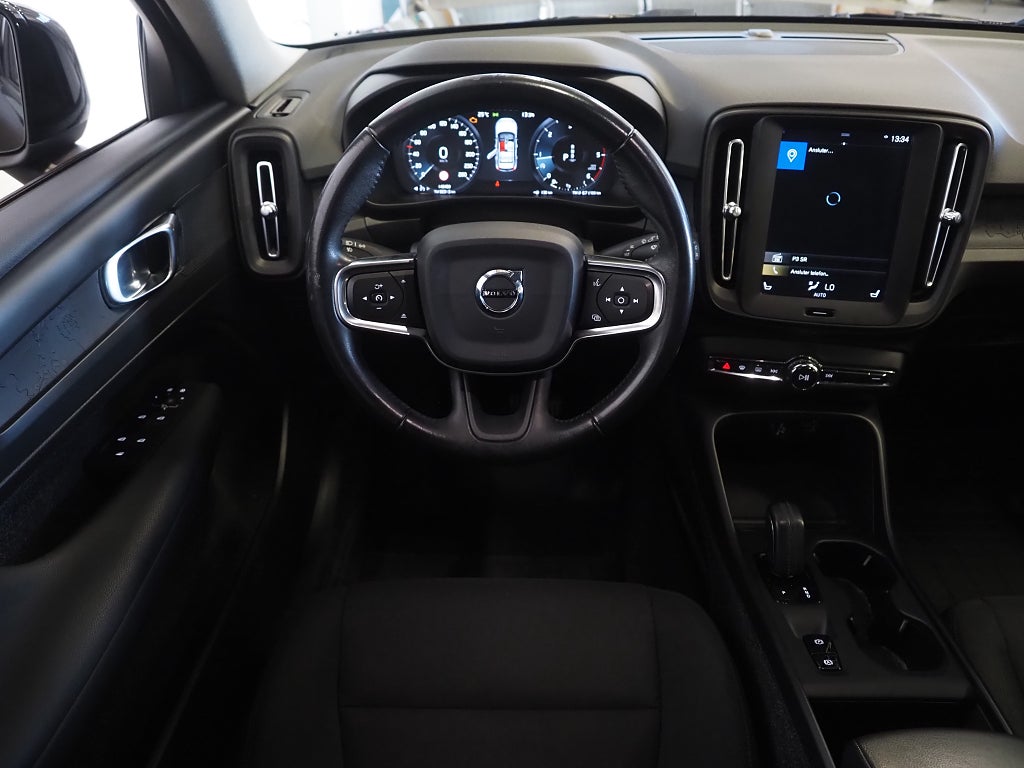 Volvo XC40 D3 AWD 150hk Geartronic | Backkamera | VOC | 2019