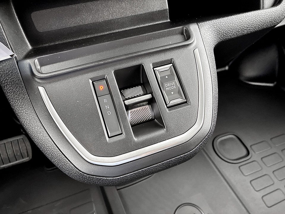 Bild på Opel Vivaro 150hk Aut L3 - EDITION! VÄRMARE & DRAGKROK INGÅR!