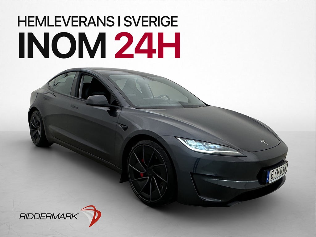 Tesla Model 3 Performance Värmepump Panorama Kamera MOMS