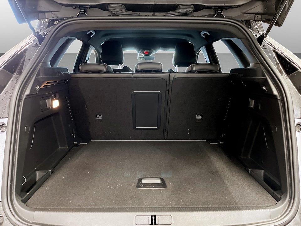 Bild på Peugeot 3008 GT 1.2 PT 130hk Aut - INK. TRYGGHETSPAKET