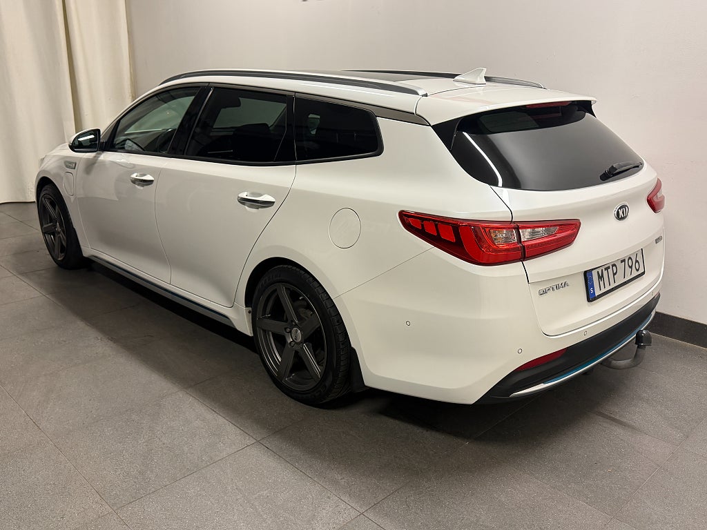 Kia Optima Sport Wagon Plug-in Hybrid Advance PKT 2 Drag 2018