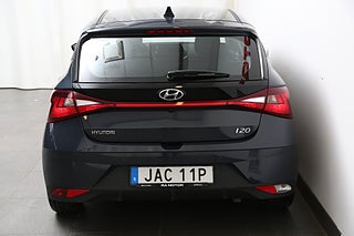 Halvkombi Hyundai i20 8 av 28