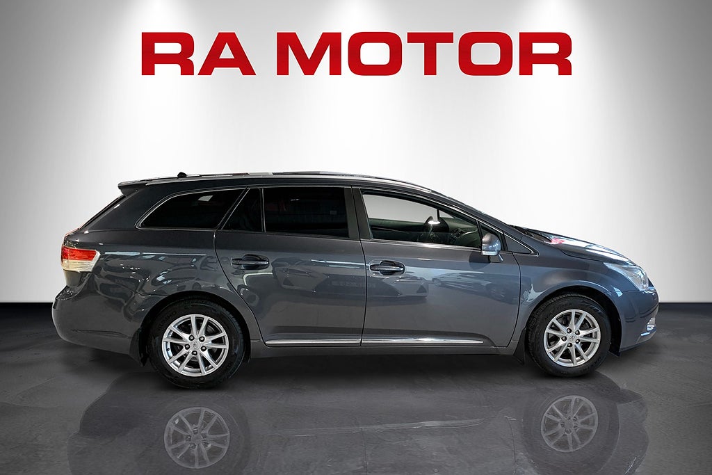 Toyota Avensis 2.0 Multidrive S Business | Drag | Kamera | Navi 2010