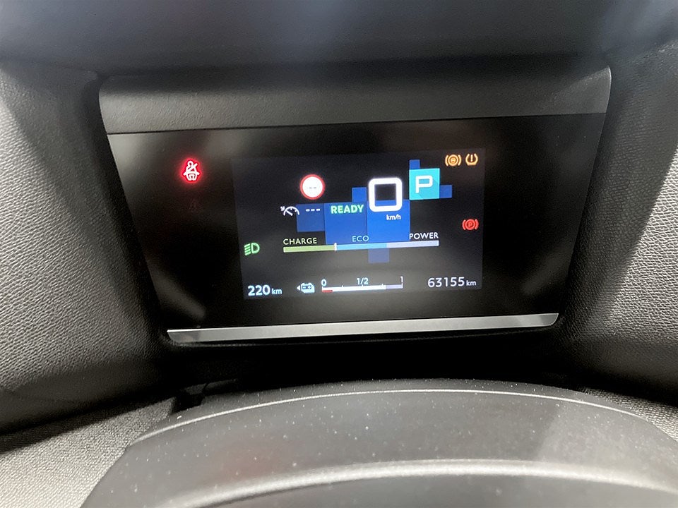 Bild på Citroën e-C4 Feel 50kWh 136hk Aut - CARPLAY, NAVI