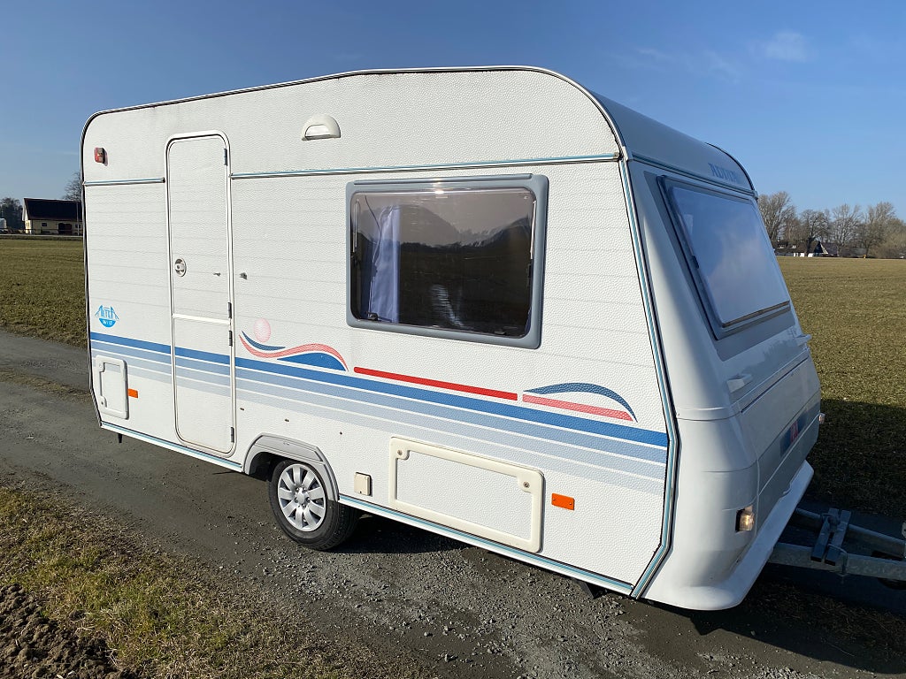 Adria Altea 361 LT Långbäddar/ Solceller/ Lufttält/ 900kg