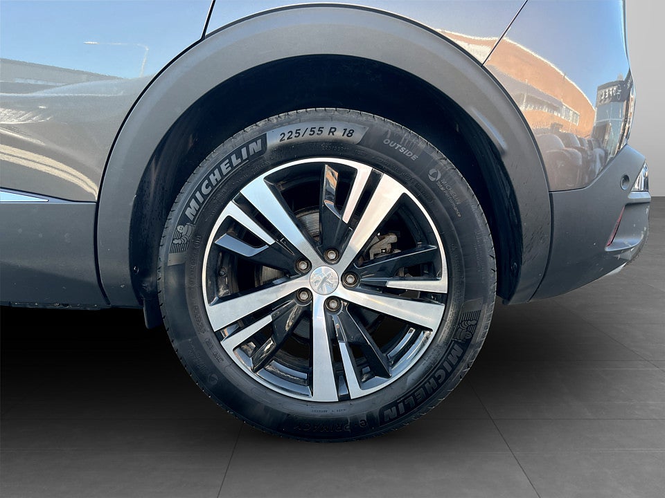 Bild på Peugeot 3008 GT 1.2 PT 130hk Aut B-KAMERA CARPLAY