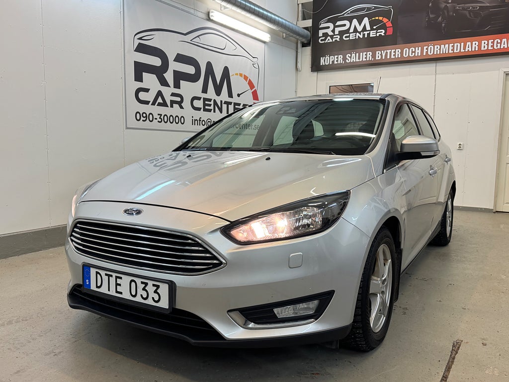 Ford Focus Kombi 1.0 EcoBoost Titanium Euro 6/NyKamrem/NyServad
