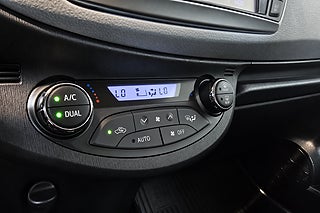 Toyota Yaris 2013 bild 18