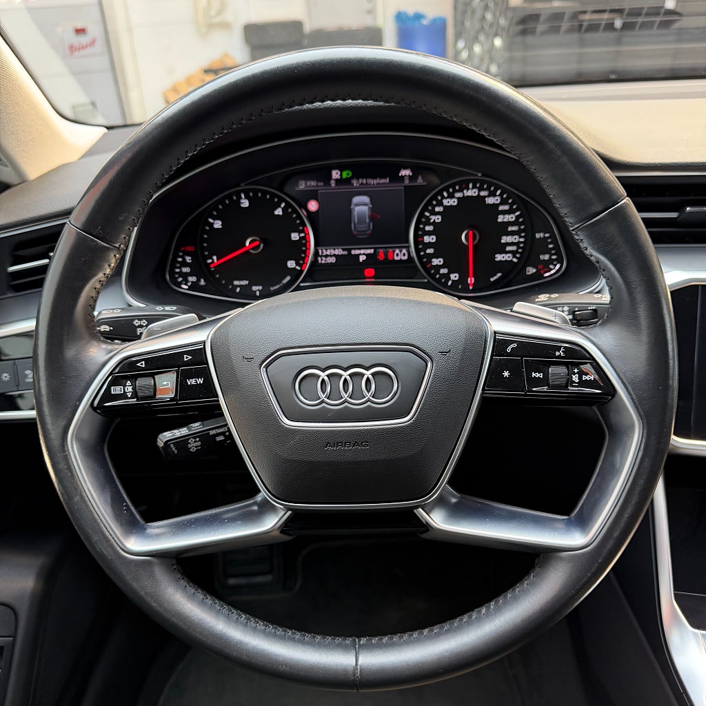 Audi A6 Avant 40 TDI S Tronic MOMS Proline Alpin Värmare Drag