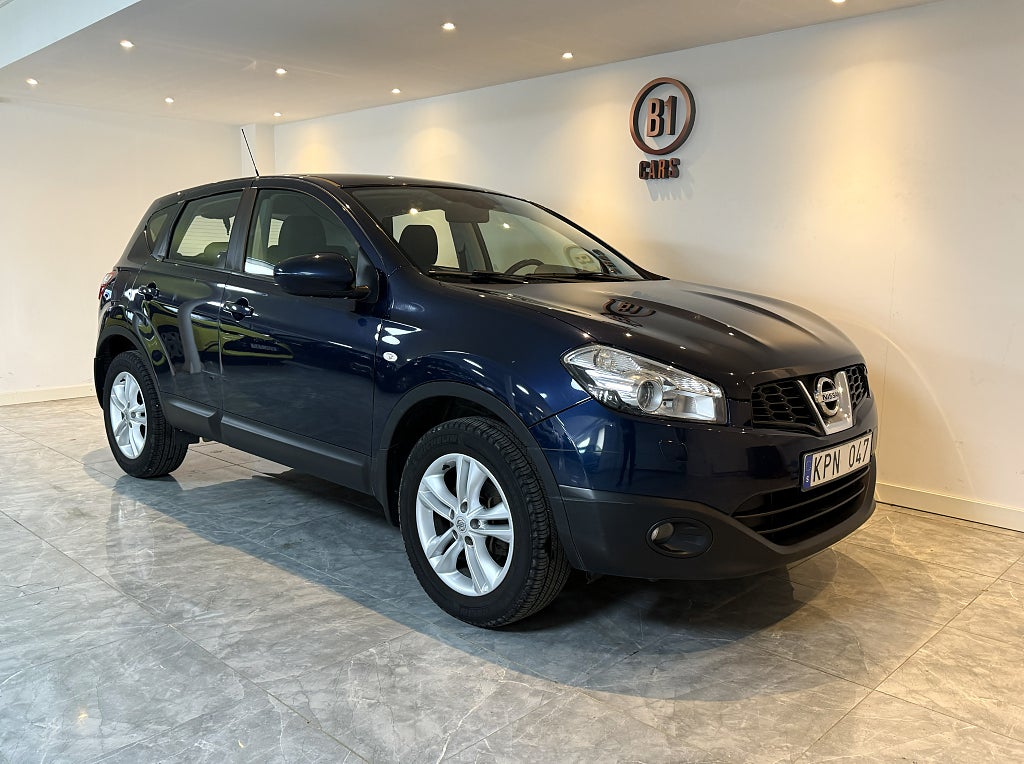 Nissan Qashqai 1.6 114HK NYBESIKTIGAD KAMKEDJA FARTHÅLLARE P-SENSOR
