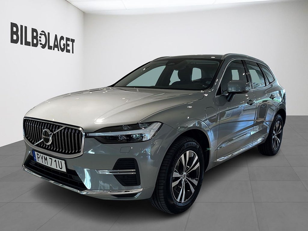 Volvo XC60 T6 Core Special Edition(PANO/NAVI/KAMERA)
