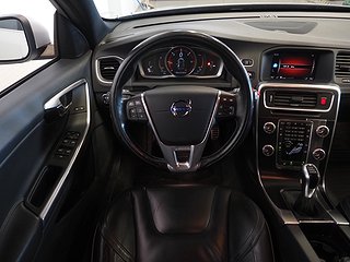 Kombi Volvo V60 15 av 24