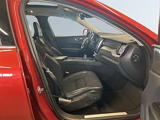 Volvo XC60 Recharge T6 AWD Automat Drag/Kamera/P-värmare/S&V-Däck – bild 10