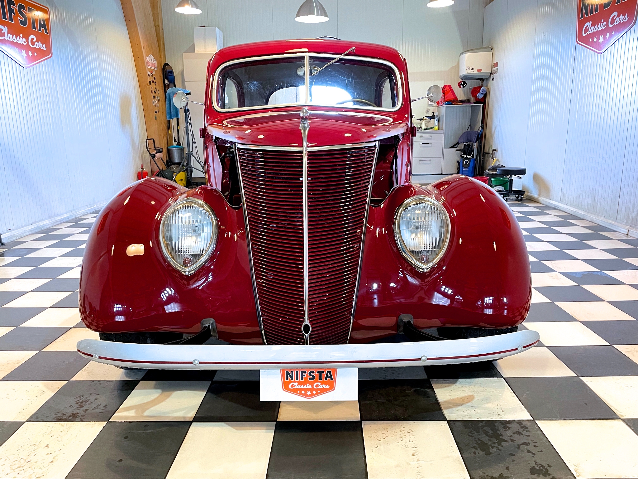 Ford Model 74 Tudor Sedan 1937, bild 7/64