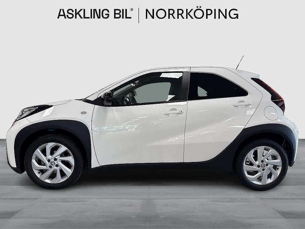 Toyota Aygo X 2023 - miniatyr 3