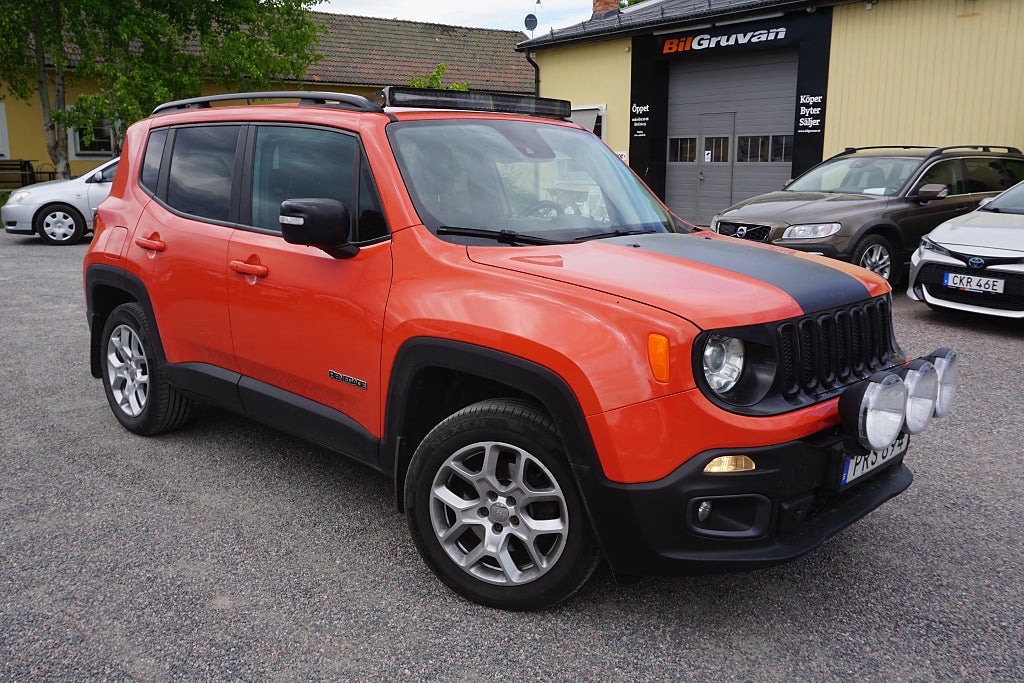 Jeep Renegade 2.0 CRD 4WD Limited Drag/B-kamera
