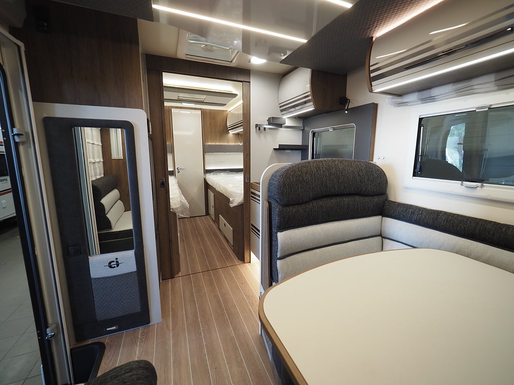 Ci Magis 82 XT  ALDE I Aut I Solcell I Backkamera